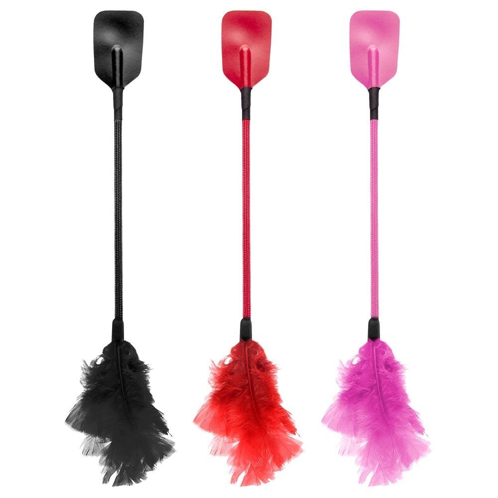 Chibata Retangular Com Plumas 41,5cm Dominatrixxx