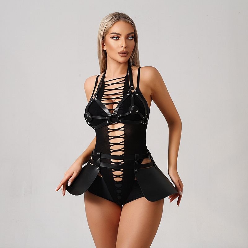 Conjunto Harness com Contorno de Busto e Cintura