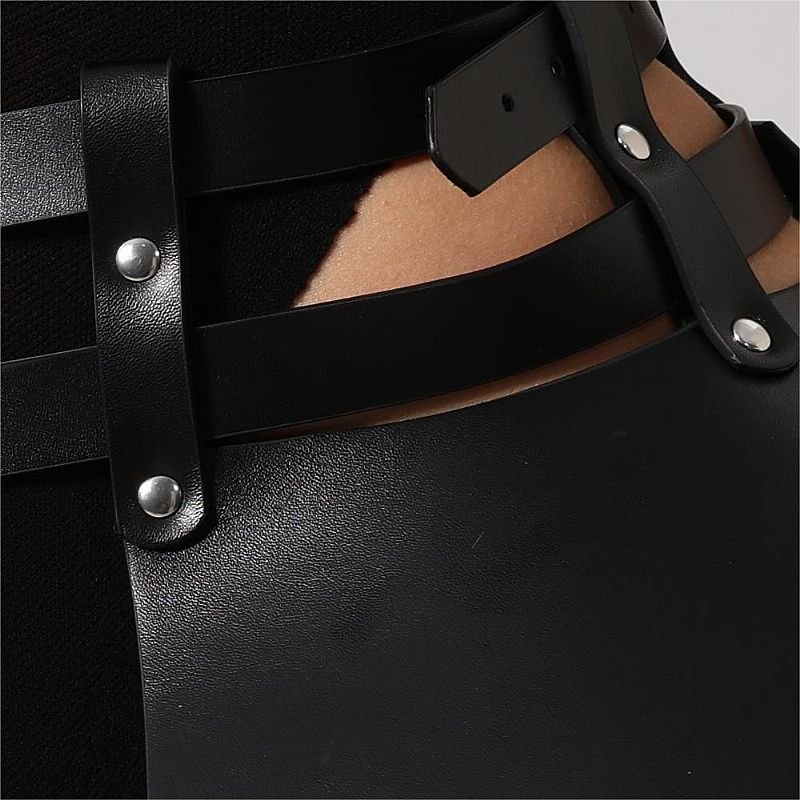 Conjunto Harness com Contorno de Busto e Cintura