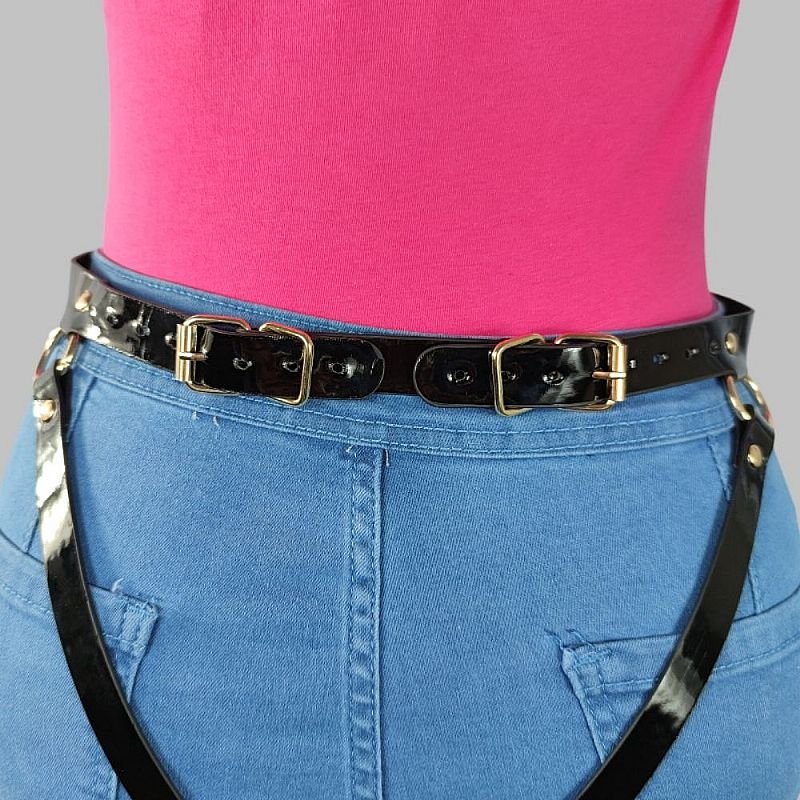 Conjunto Harness com Top e Calcinha em Couro