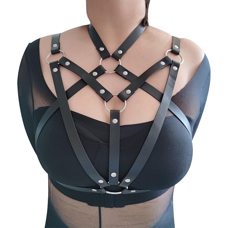 Harness com Contorno de Busto em Couro 8