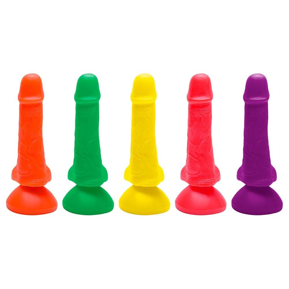 Pênis De Borracha Colors Ventosa 16,5 X 3,5cm Kgel